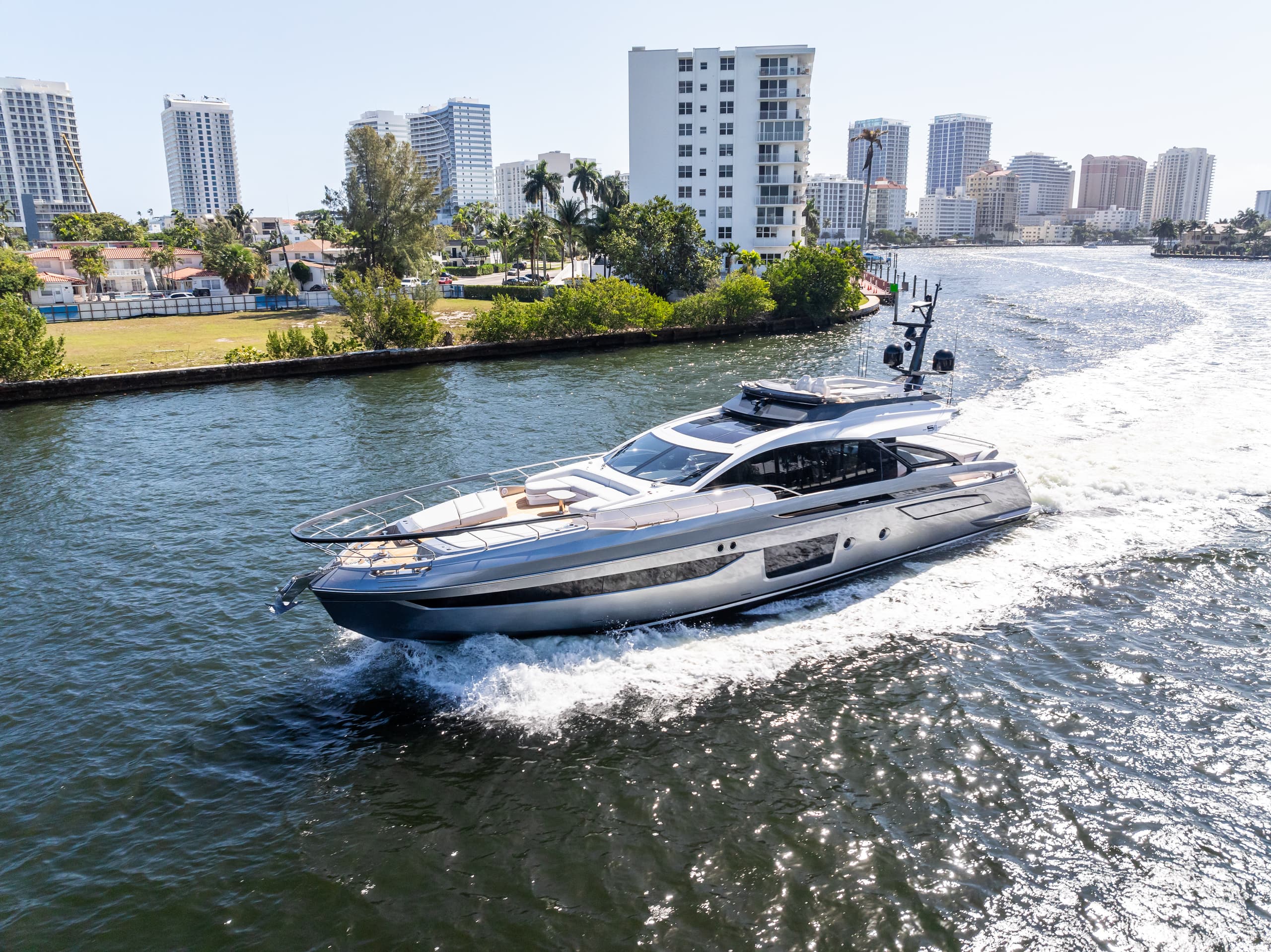 Azimut S8